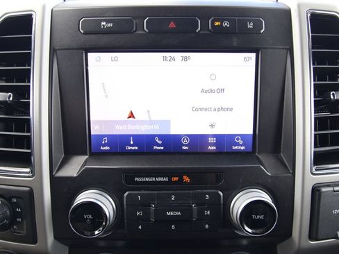 Used 2020 Ford F150 Lariat w/ Equipment Group 502A Luxury AWD/4WD image 31