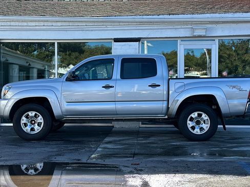 Used 2011 Toyota Tacoma PreRunner w/ TRD Off-Road Pkg w/JBL Audio image 7