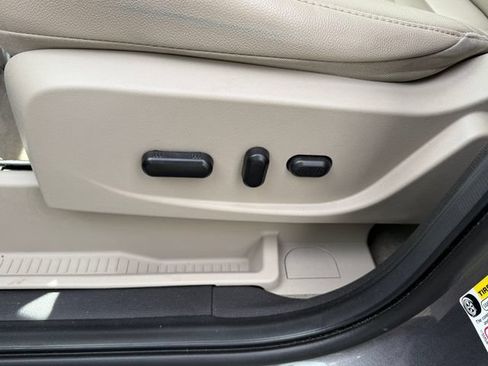 Used 2014 Ford Escape Titanium w/ Equipment Group 401A AWD/4WD image 14