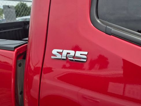 Used 2023 Toyota Tacoma SR5 w/ Technology Package AWD/4WD image 6