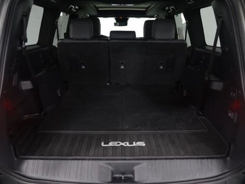 Used 2024 Lexus GX 550 w/ Cold Area Package AWD/4WD image 14