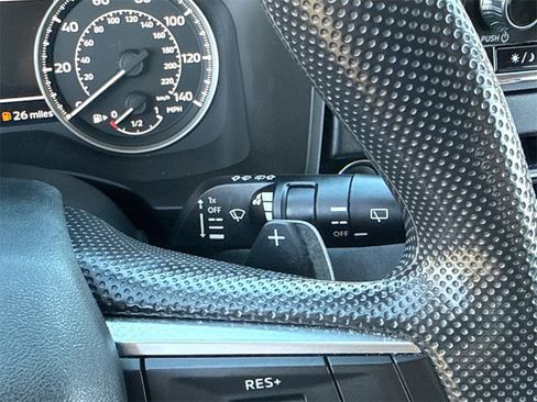 Used 2022 Mitsubishi Outlander ES image 30