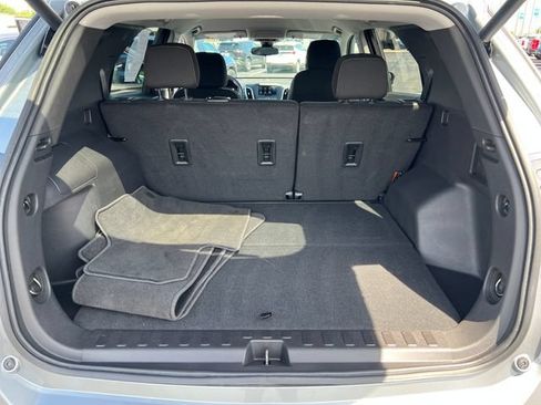 Certified 2024 Chevrolet Equinox LT FWD image 25