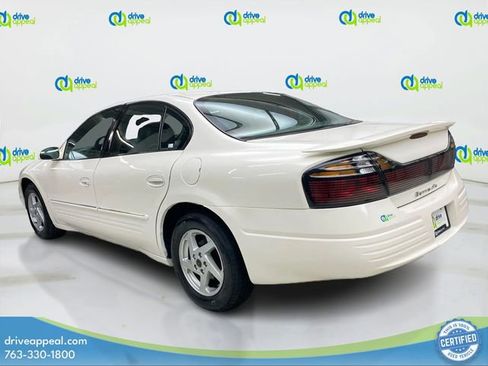 Used 2004 Pontiac Bonneville SE w/ Leather Appointment Package image 8
