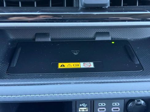 Certified 2024 Toyota Highlander XLE AWD/4WD image 41