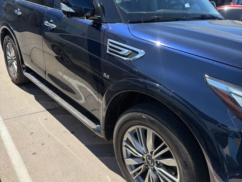 Used 2018 INFINITI QX80 image 4