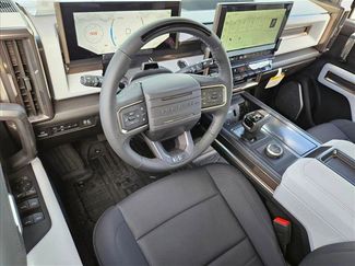 New 2025 GMC Hummer EV 2X video 3