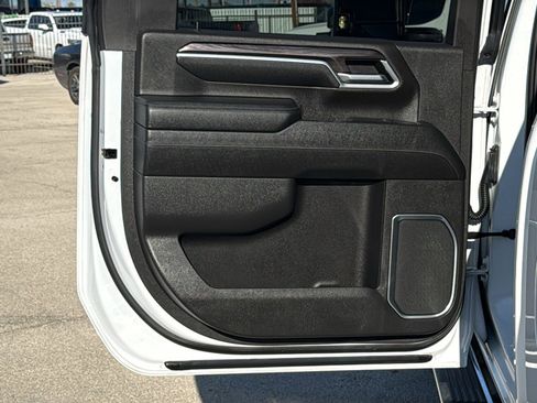 Used 2024 Chevrolet Silverado 2500 LTZ w/ LTZ Plus Package image 13