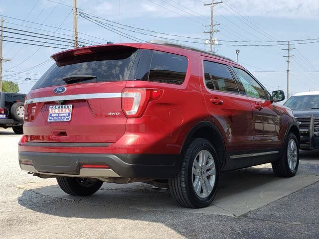 Used 2019 Ford Explorer XLT AWD/4WD image 6