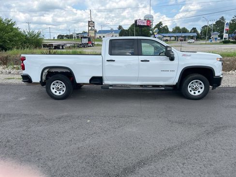 Used 2022 Chevrolet Silverado 3500 W/T w/ WT Convenience Package image 5
