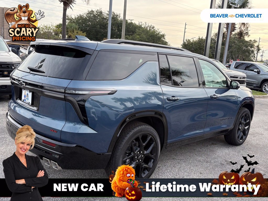 New 2026 Chevrolet Traverse RS w/ LPO, Floor Liner Package FWD image 7
