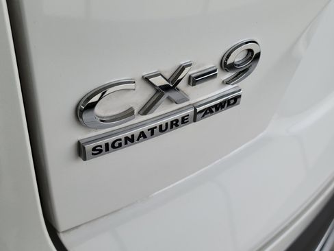 Used 2022 MAZDA CX-9 Signature image 4
