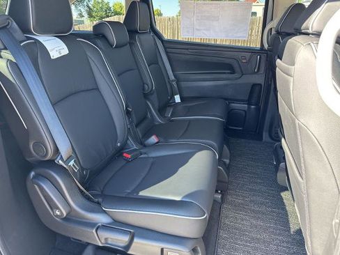 New 2026 Honda Odyssey Touring image 19