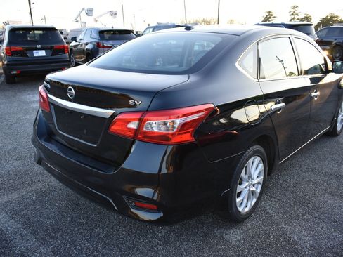 Used 2019 Nissan Sentra SV image 6
