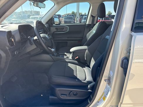 Used 2024 Ford Bronco Sport Badlands image 17