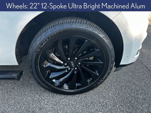 Used 2020 Lincoln Navigator L Reserve w/ Equipment Group 208A Reserve image 13