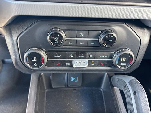 Used 2023 Ford Bronco Big Bend w/ Sasquatch Package image 32