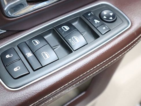 Used 2014 RAM 1500 Laramie w/ Convenience Group image 31