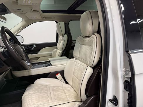 Used 2024 Lincoln Navigator Black Label AWD/4WD image 57