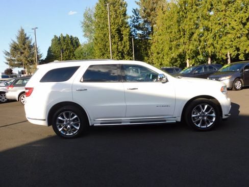 Used 2019 Dodge Durango Citadel w/ Technology Group AWD/4WD image 25