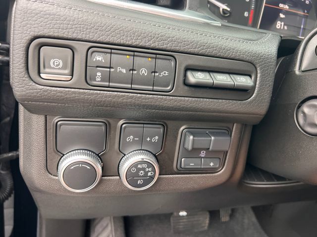 Used 2021 GMC Yukon Denali w/ Denali Premium Package RWD image 38