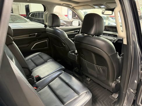 Used 2020 Kia Telluride EX AWD/4WD image 25