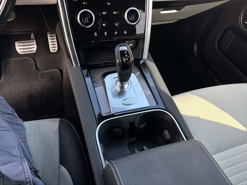 Used 2020 Land Rover Discovery Sport SE R-Dynamic image 27