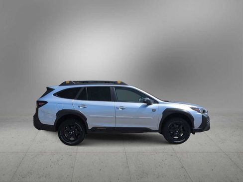 Used 2024 Subaru Outback Wilderness AWD/4WD image 9