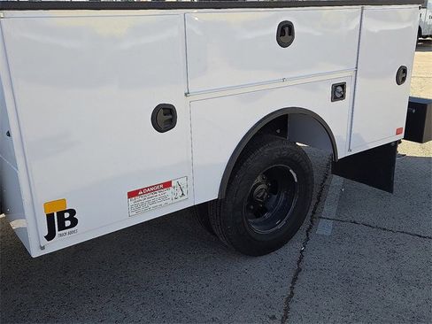 New 2026 RAM 3500 Tradesman image 14