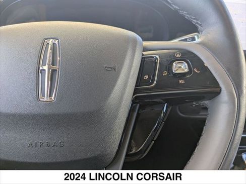 Used 2024 Lincoln Corsair Reserve w/ Equipment Group 201A image 15