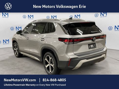 New 2026 Volkswagen Tiguan SE AWD/4WD image 3