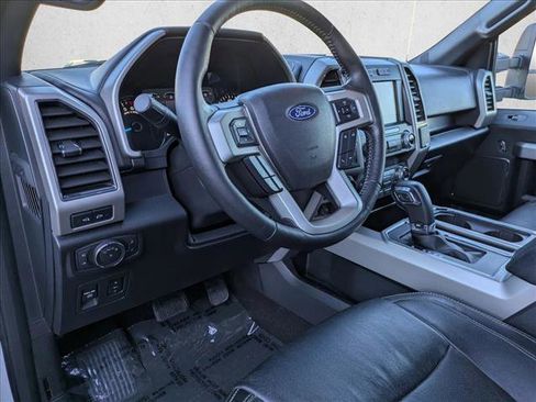 Used 2019 Ford F150 Lariat w/ Equipment Group 502A Luxury image 10