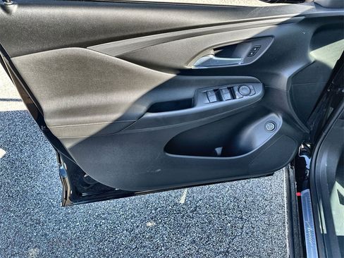 New 2026 Buick Envista Avenir image 21