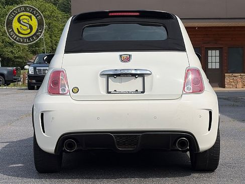 Used 2013 FIAT 500 Abarth w/ Beats Audio Pkg FWD image 5