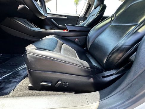 Used 2022 Tesla Model 3 RWD image 23