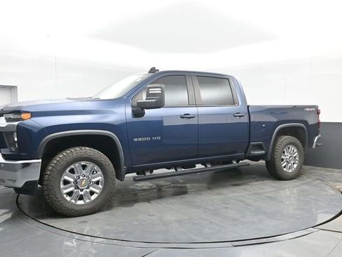 Used 2021 Chevrolet Silverado 2500 LT w/ All Star Edition AWD/4WD image 11
