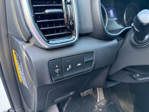 Used 2022 Kia Sportage Nightfall Edition w/ Nighfall AWD Premium Package image 9