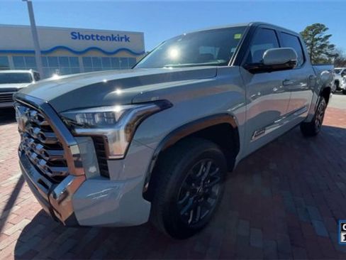 Used 2025 Toyota Tundra Platinum image 5