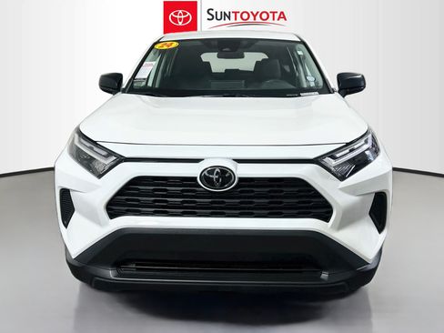 Used 2024 Toyota RAV4 LE FWD image 10
