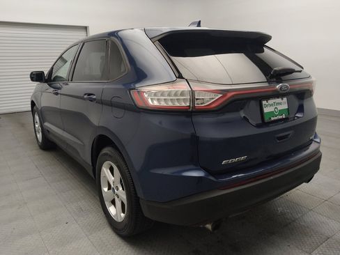 Used 2017 Ford Edge SE FWD image 5
