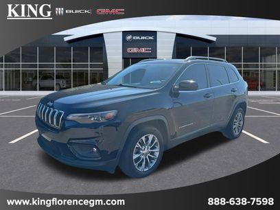 Used 2019 Jeep Cherokee Latitude Plus w/ Comfort/Convenience Group