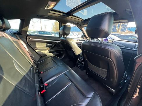 Used 2018 BMW 330i Gran Turismo xDrive w/ Premium Package image 12