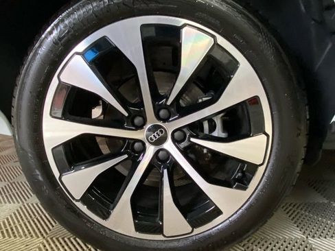 New 2026 Audi Q3 quattro 2.0T image 8