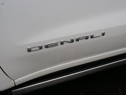 Used 2021 GMC Sierra 1500 Denali w/ Denali Ultimate Package image 12