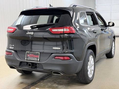 Used 2015 Jeep Cherokee Latitude w/ Comfort/Convenience Group AWD/4WD image 4