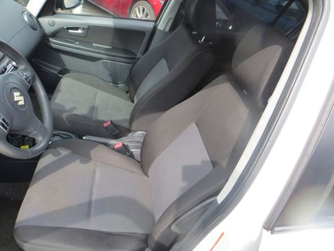 Used 2008 Suzuki SX4 Sport image 13