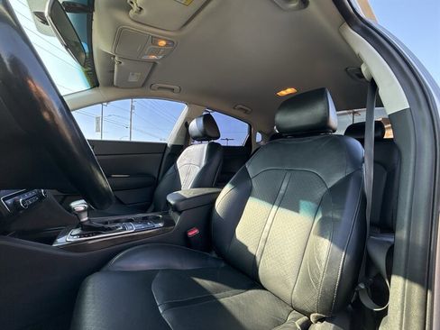 Used 2018 Kia Optima EX image 14