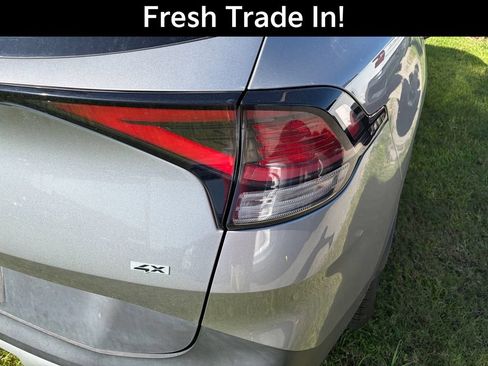 Used 2024 Kia Sportage LX AWD/4WD image 10
