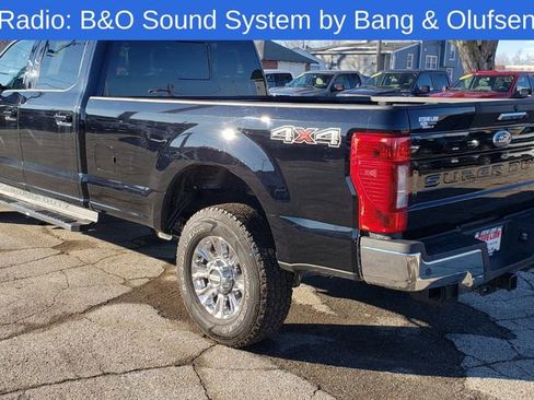 Used 2022 Ford F250 Lariat w/ Lariat Value Package AWD/4WD image 8