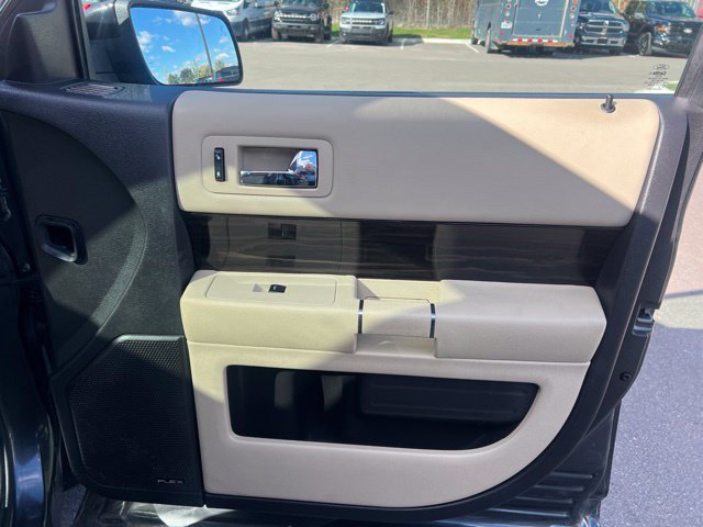 Used 2019 Ford Flex SEL w/ Equipment Group 202A AWD/4WD image 11